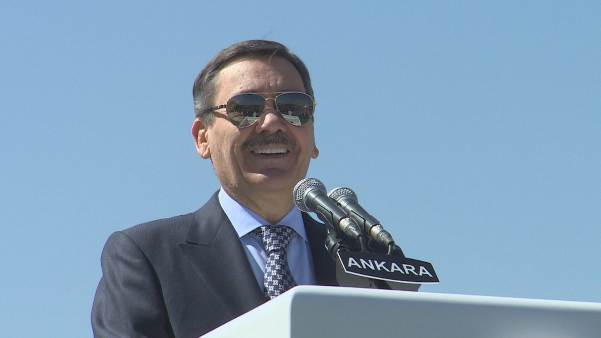 06melihgokcek's tweet photo. BİR BELEDİYE BAŞKANI  ÇOK AMA ÇOK BÜYÜK PROJE HAYAL EDER.
ZOR SÜREÇLERDEN GEÇER. ODALAR, CHP MAHKEMEDEN YÜRÜTMEYİ DURDURMA KARARLARI GETİRİR.
AMA SEN KARARLISINDIR.
AZİMLE YÜRÜR, PROJEYİ BİTİRİRSİN.
İTİRAF ETMELİYİM BUGÜN HAYALİMİN GERÇEK OLMASI YÜZÜME YANSIDI⤵️ https://t.co/YsCcxH1Pkf