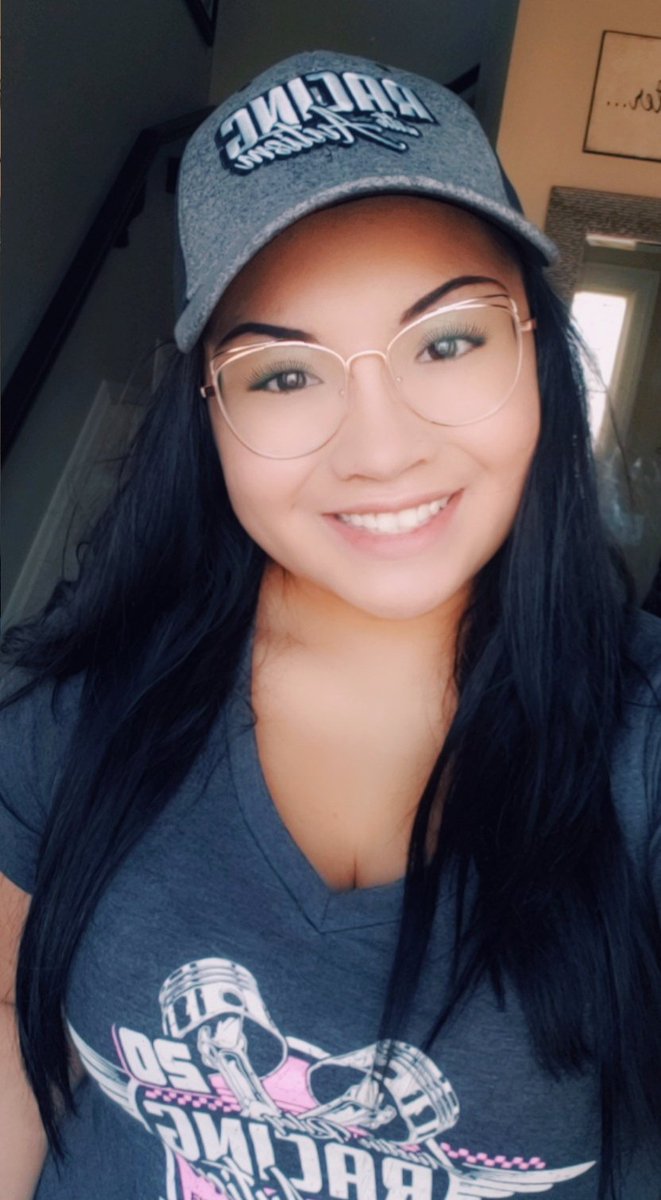 Miracle_Effect's tweet photo. Happy Wednesday! Big smiles because I got a lovely surprise in one of my bracelet packages yesterday! Show your support and wear your bracelet! #RacingwithAutism #ME #MiracleEffect #TheMeProject https://t.co/NMLhnmPS9E