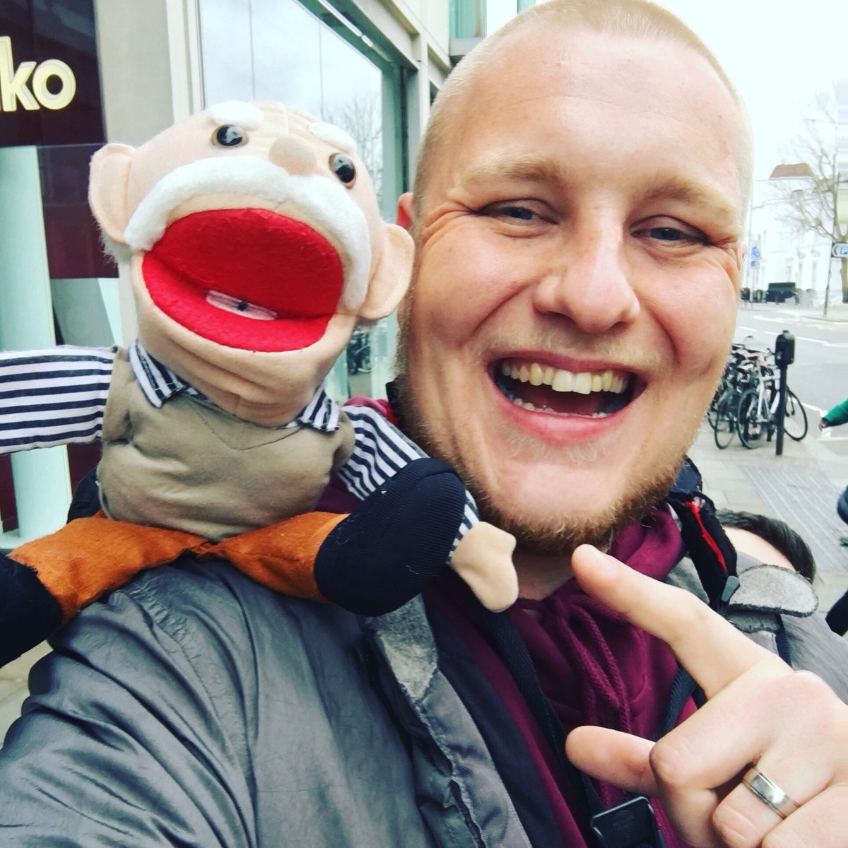 Done some filming today with the one and only..... <a href="/OldManLikeRon/">Old Man Like Ron</a> !! Check the page out very soon for his latest sketch where we have a mega sax-off!! 😎🎷👊🏼