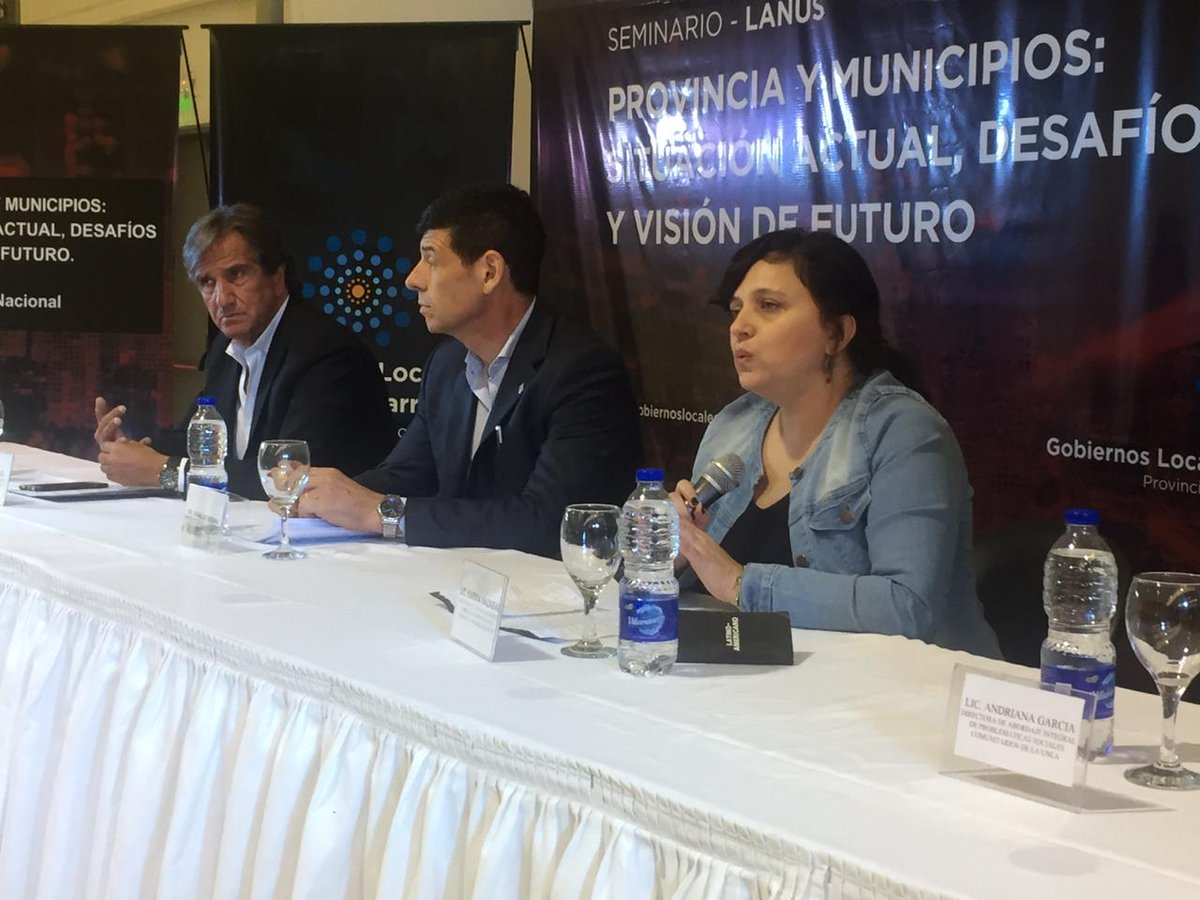 GobLocalesDes's tweet photo. #AHORA Comenzó el panel de Políticas sociosanitarias: tercera edad, niñez y género con la exposición de @nazabalkarina, @ArnaldoDMedina e @IsmaelAle1. #GobiernosLocalesLanús #GobiernosLocalesPBA https://t.co/3aMB1HZLdu