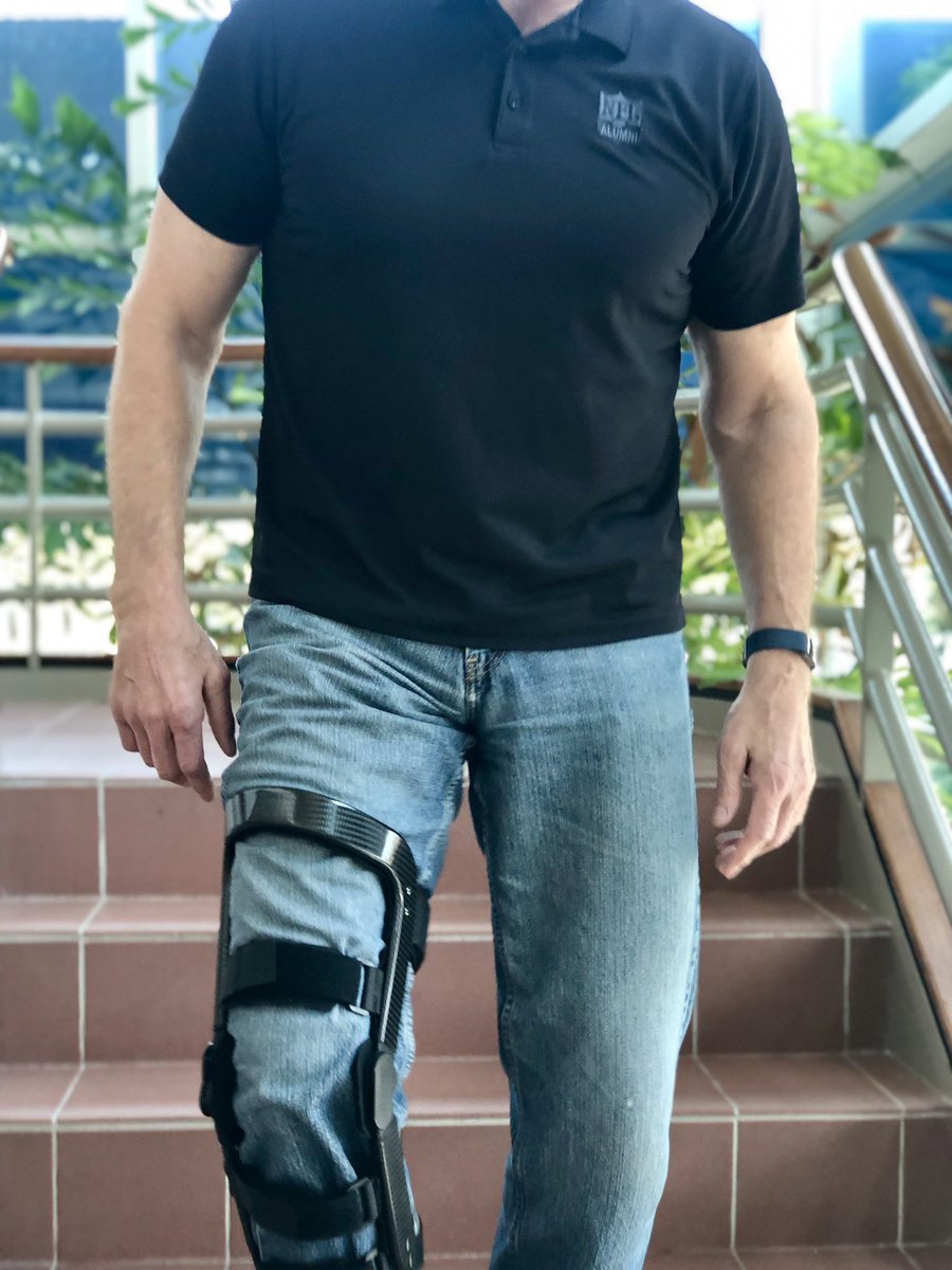 Alumni on Twitter: "Our President @B_Oates65 is into Spring with new @springloadedtech state of the art knee brace! Be on the lookout for Member Benefit details in coming