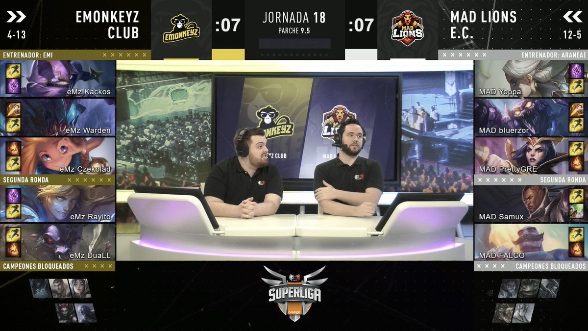 ¡Comenzamos con #SuperligaOrangeLoL18 contra <a href="/eMonkeyzClub/">eMonkeyz 🍌</a>!
Picks y bans listos, ¡ya estamos en partida! #FearTheLion

📺 twitch.tv/madlionsec