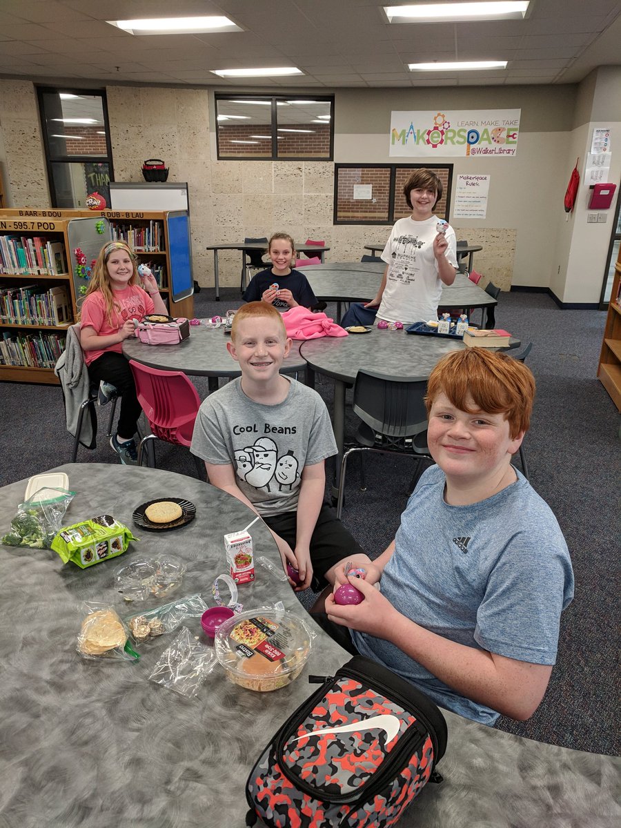 5th grade Texas Bluebonnet  celebration! @Ms_LWhitmire @Mr_Beeze <a href="/Ktijerina22/">Kimberly Tijerina</a>