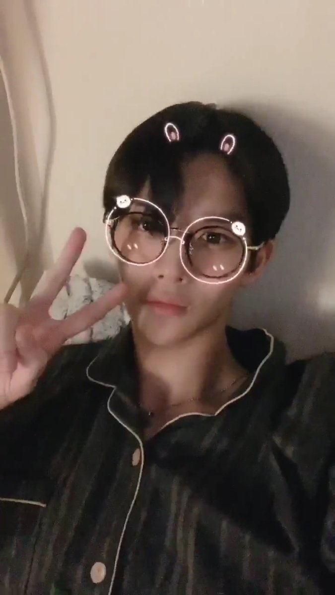 bae ♡ tweet media