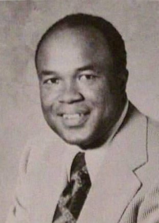 All-Texomaland (@alltexomaland) on Twitter photo #EdHunt: 1934-2019 #FredDouglass #football earned title under his guidance buff.ly/2FlwHCz <a href="/ShermanISD/">Sherman ISD</a> <a href="/ShermanTexas/">City of Sherman</a> #EdHunt: 1934-2019 #FredDouglass #football earned title under his guidance buff.ly/2FlwHCz <a href="/ShermanISD/">Sherman ISD</a> <a href="/ShermanTexas/">City of Sherman</a>