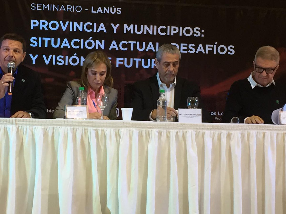 silvinagvirtz's tweet photo. Hoy participé junto a @oportomario, @jorgeferraresi, y @CrovellaRoberto  del panel educativo "Provincia y Municipios: Situación actual, Desafíos y Visión de Futuro" en el marco del seminario #GobiernoslocalesLanús. Gracias por la invitación. 
@GobLocalesDes https://t.co/ipe5haeT9P