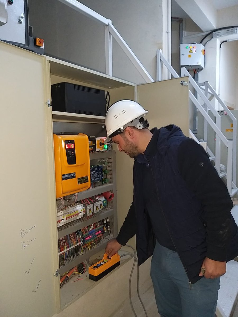 EmlakYonetim's tweet photo. Teknik İşler Müdürlüğümüz tarafından Ordu altinordu,Ordu merkez 3.etap,Ordu merkez karacaömer 1.etap sitelerimizin asansör kontrollü gerçekleştirildi. https://t.co/6zn1GBuAXS