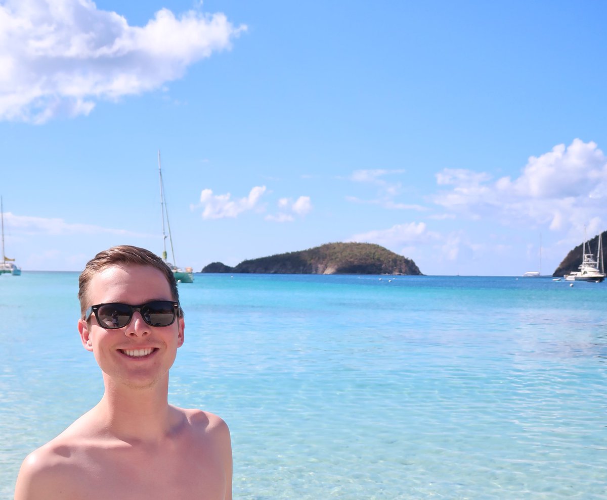 ParMonty's tweet photo. Just got accepted to law school. All the hard work is finally paying off. I’m incredibly grateful for the people that I’ve met along the way. Happiness is out there https://t.co/E4KazWt8XP