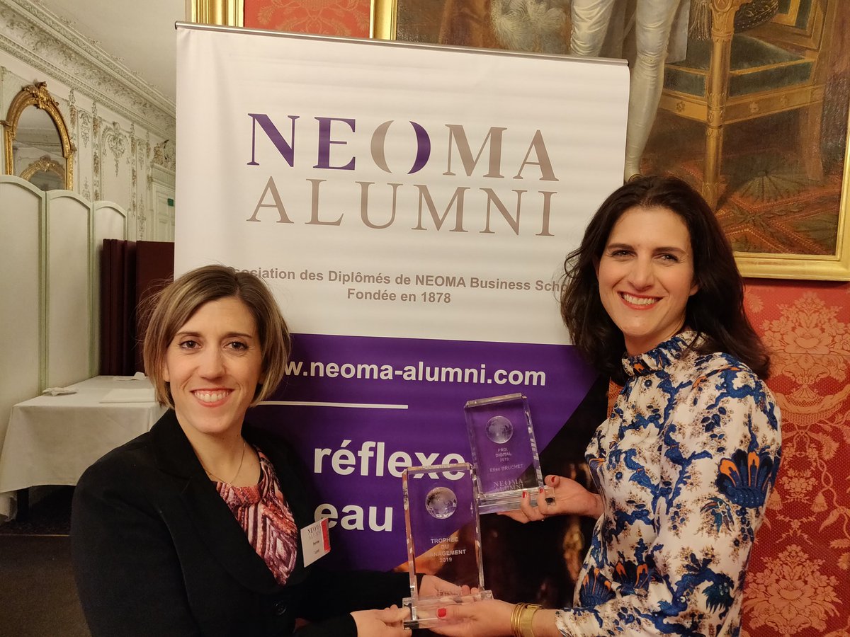 C'était hier soir dans les salons du Sénat : <a href="/elisebruchet/">Elise Bruchet</a> (diplômée TEMA 2003) a reçu le prix Digital mais a aussi été élue "Trophée du Management 2019" par la communauté <a href="/NEOMA_Alumni/">NEOMA Alumni</a> ! Bravo !! 👍
<a href="/NEOMAbs/">NEOMA Business School</a>