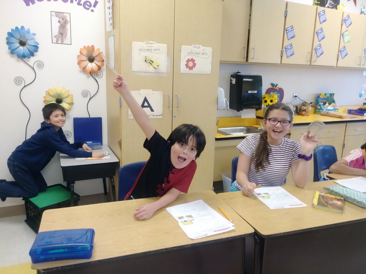 Using Protractors to find mistakes in guestimating angle degrees! #using prior knowledge#math
#gobeyondLampasas@tce