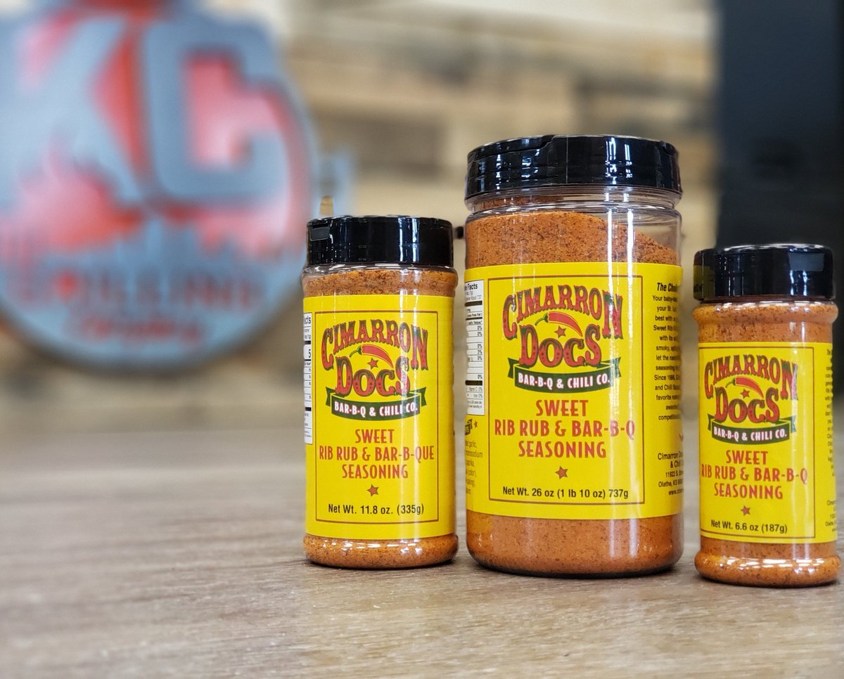 kcgrillingco's tweet photo. Cimarron Docs is in da house here at @kcgrillingco in South Olathe. Three different sizes. https://t.co/cMCx2I4JVv