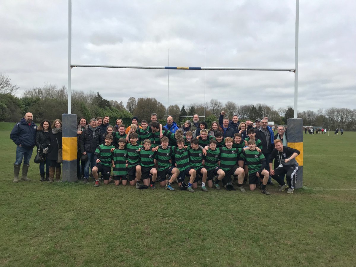 BohuntPE's tweet photo. They did it!! The U15 Boys Rugby Team are Hampshire Bowl Champions after beating Hounsdown 19-3 thank you to all the parents for coming down. Unbelievable support!! https://t.co/Rebz4VUMqj