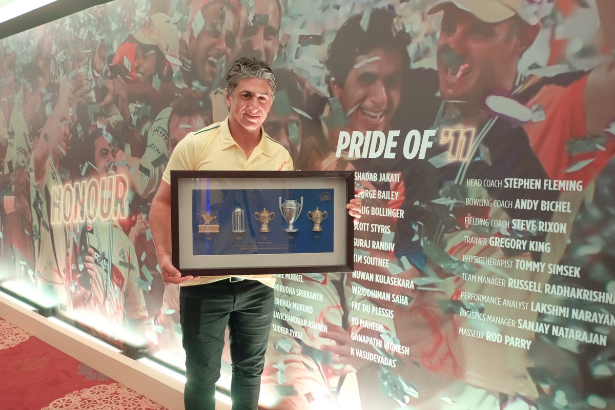 ChennaiIPL's tweet photo. Our super support staff who've been part of the entire #yellove journey! #WhistlePodu 🦁💛 https://t.co/sOC2k06sWR