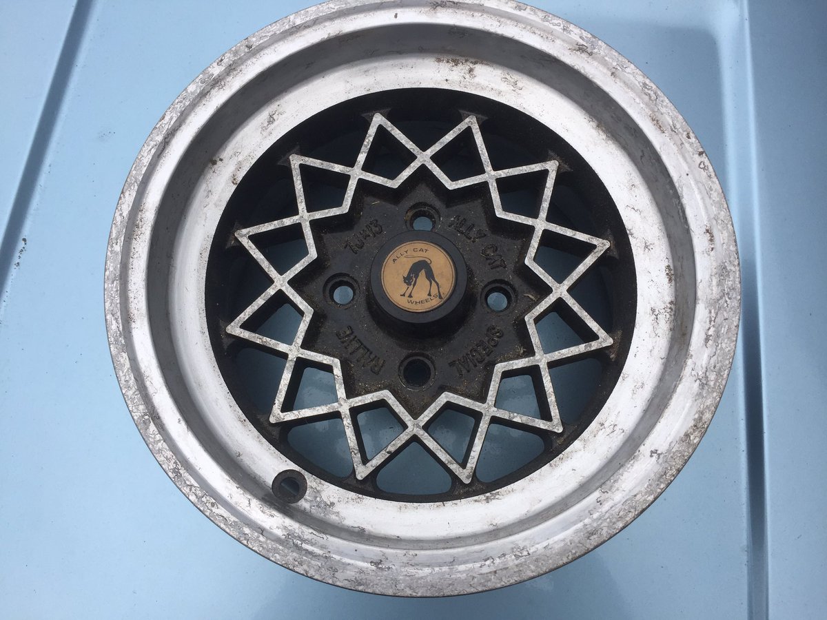 mk1mr2's tweet photo. Anyone want an unused 7”x 13” Ford fitting Ally Cat alloy wheel. #Ford #Escort #RS2000 #Capri #retro #historic #rally https://t.co/CZfGI09oM9