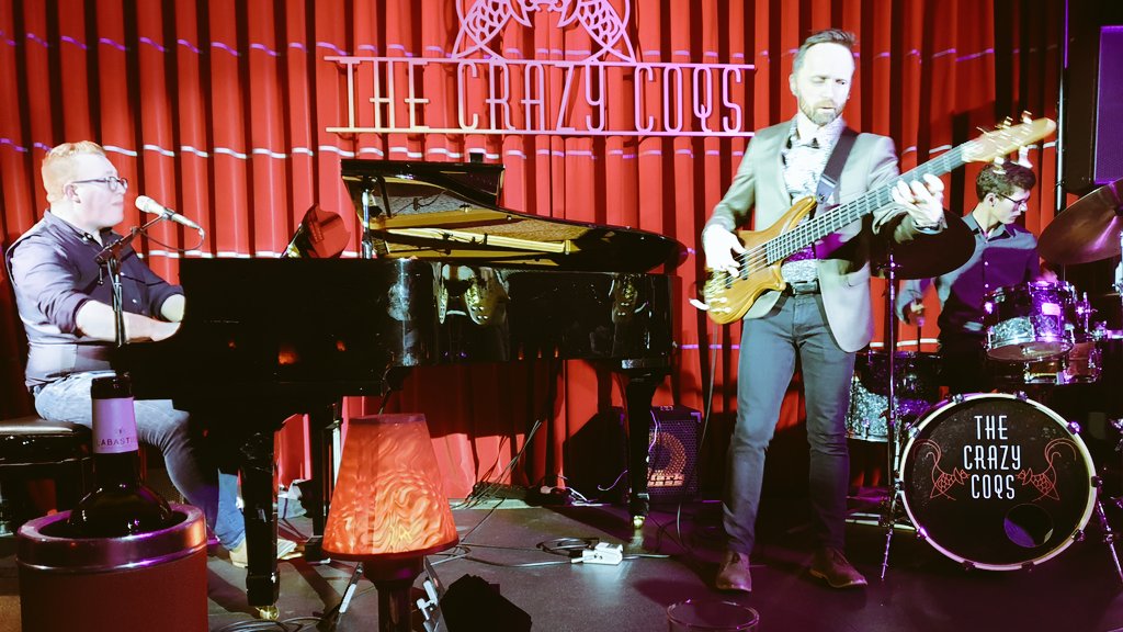 __jamielynch's tweet photo. Saw the insanely talented @tomseals at @LiveAtZedel last night (again!). Iฬถfฬถ ฬถyฬถoฬถuฬถ ฬถgฬถeฬถtฬถ ฬถaฬถ ฬถcฬถhฬถaฬถnฬถcฬถeฬถ make a chance, go see this guy!
#gig9 #livemusic #zedel #crazycoqs #piano https://t.co/GZEJGK8gxR