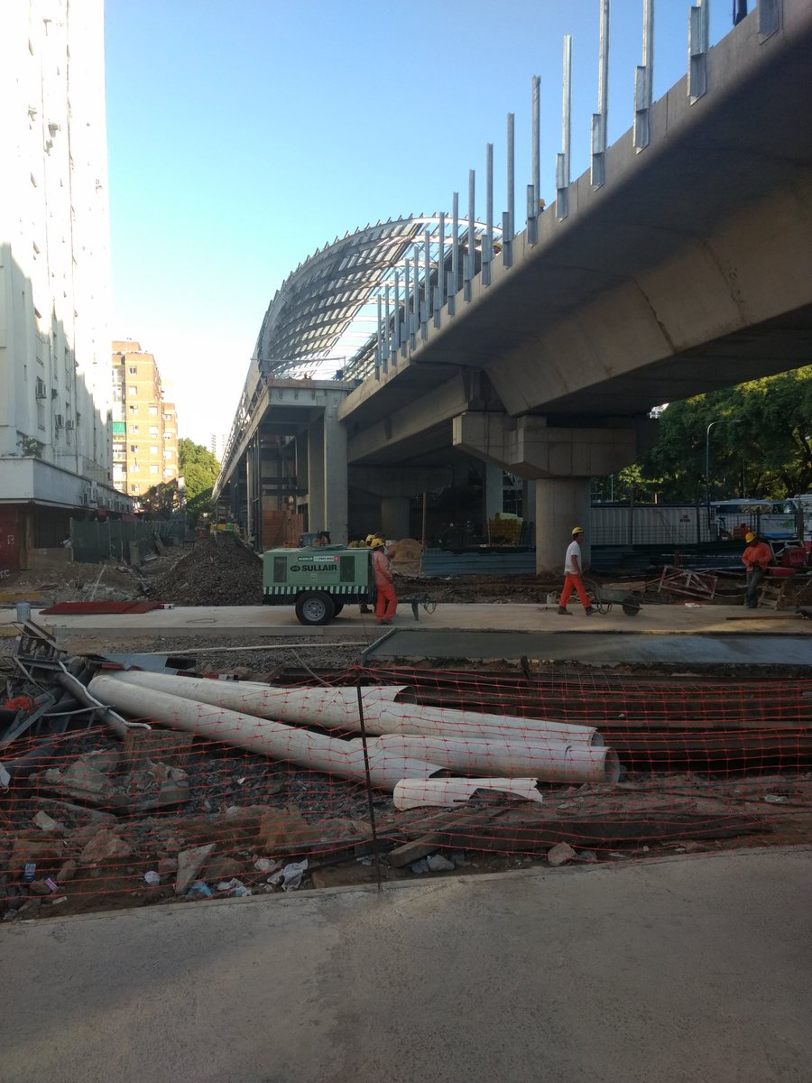 jfaginas's tweet photo. Obras del viaducto Mitre #FFCCMitre hoy 20 de marzo
Altura Juramento y Monroe ya habilitada. https://t.co/HlXHr4GPsm