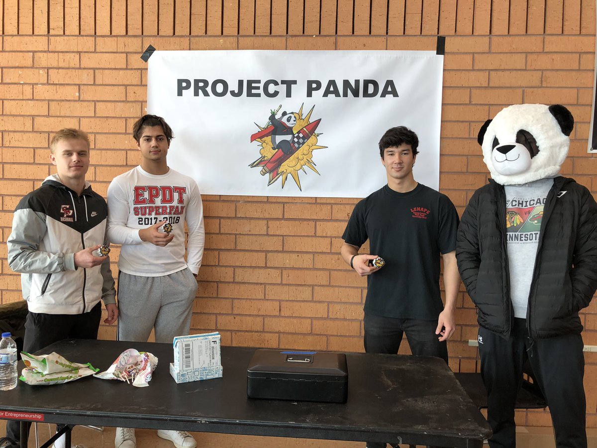 Here’s some Entrepreneurship students selling their Project Panda hoodies. Stop by the tables throughout lunch to see what brands all the students have come up with!