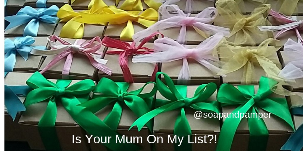 SoapandPamper's tweet photo. Hi #womaninbiz. A quick hello as out in 15 mins! These boxes are full of #handmadesoap
&amp; made with #syntheticfree ingredients. They're #veganfriendly too. I use #Recycled paper to wrap so #plasticfree a perfect #giftformum
https://t.co/JyYgAB3y7N
#ethicalhour #CreativeBizHour https://t.co/Dh5k8ofSuB