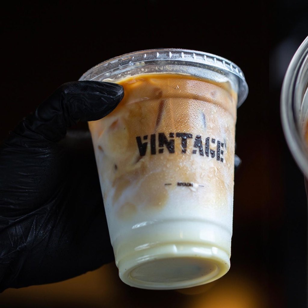VintageCafeKSA's tweet photo. Iced spanish latte love https://t.co/f5fHB65hvU