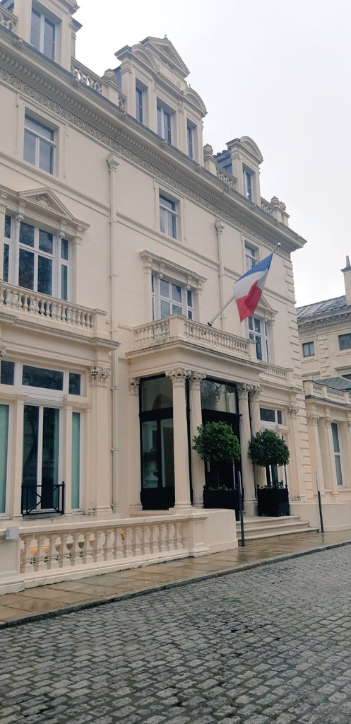 TheSparkContest's tweet image. Day 1 of our workshop.
Hosted by the French Ambassador at the London residence.
#goodluck #cpd #spark #energy #innovation