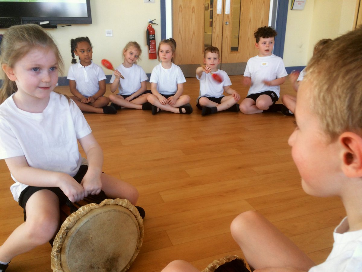 Team Aire learning about rhythm and pulse, and exploring different kinds of percussion with Mr Heath. Look at those happy faces! 😀