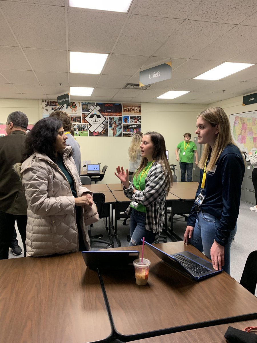 Waubonsie Business tweet media