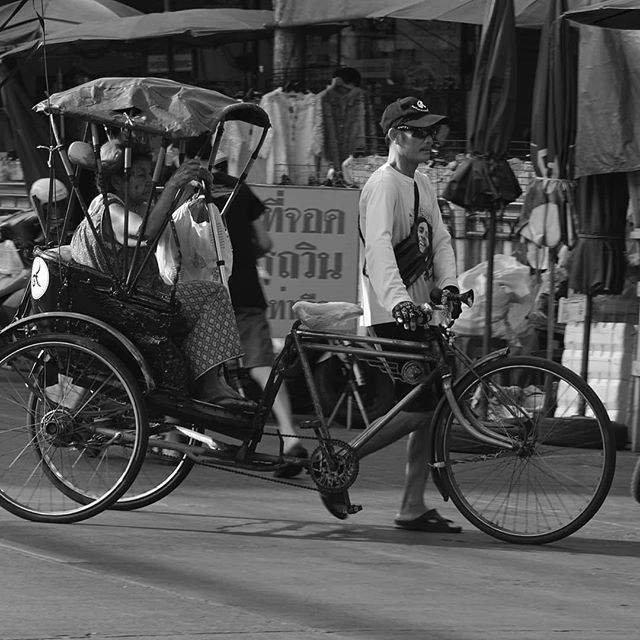 justinsfoto's tweet photo. Taken on the main #street. A forever moving province in #Samut #Prakan #Thailand. #Fishing #Markets #museums #Relics #Ancient #City with scaled down Replicas of historic Temples. A must place to visit again. 
#fujifilm #XPro2 https://t.co/FcX3oPXfx9 https://t.co/1h1S5AH34h