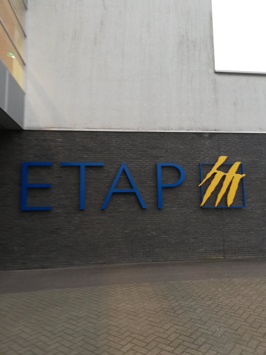 koenmaertens's tweet photo. Wat een fijne ontvangst door @ChristlJoris en haar sympathieke @ETAPlighting team! Top #Fellowship event @VUBrussel @PauwelsCpauwels #lightasaservice #academiameetssociety https://t.co/VVSirkcXBm