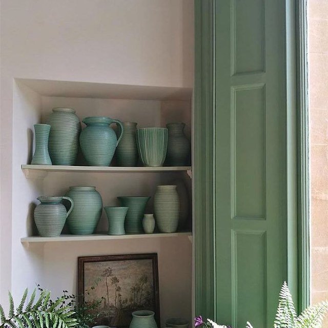 greenandmustard's tweet image. Gorgeous shutters in #breakfastroomgreen to let the longer days in. @farrowandball  #springinspired #springclean #springequinox #interiordesign #interiors #interiorstyle #interiorstyling #interiorinspo #homedecor #homestyle #homedesign #homestyling #inte… ift.tt/2HwWJq5