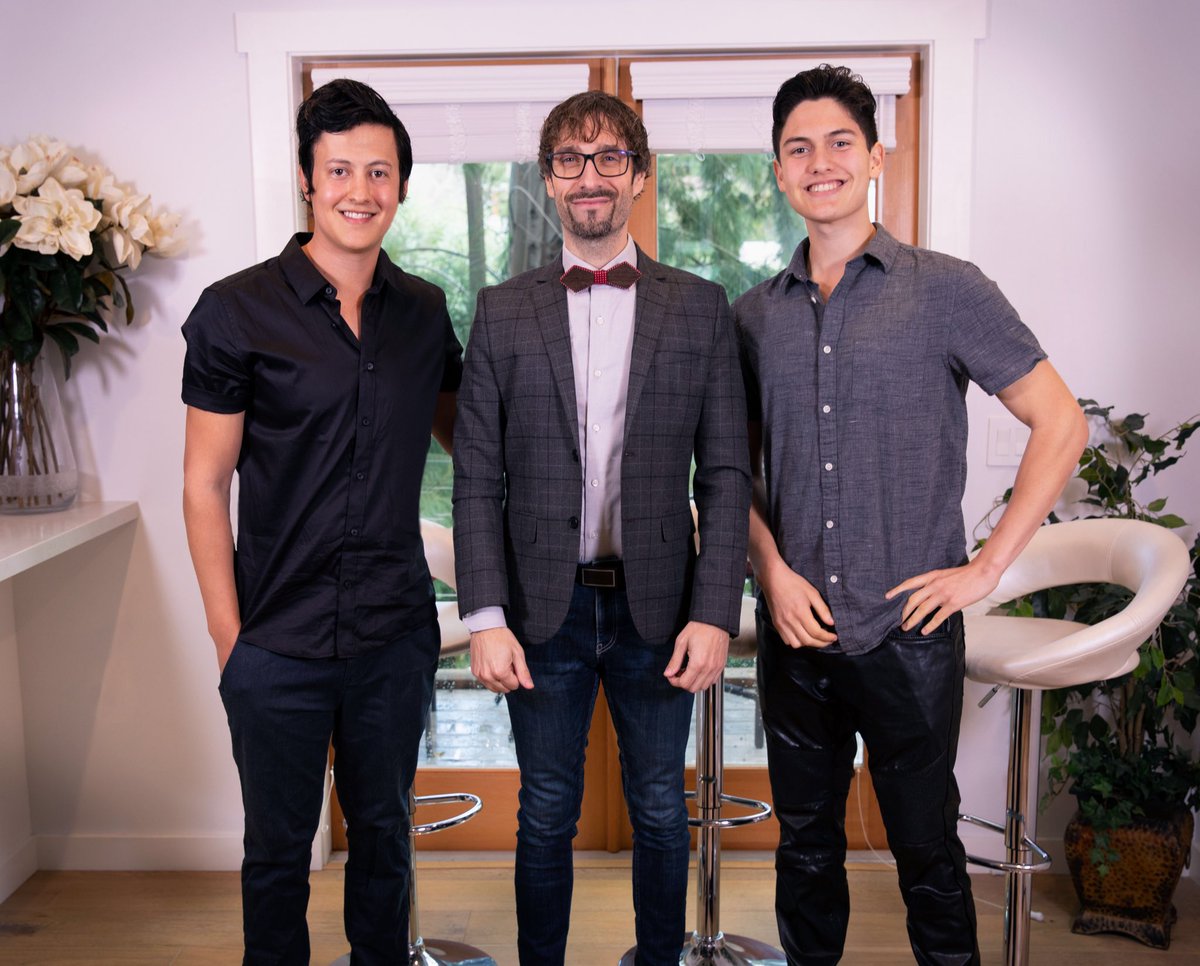 juliancamarena's tweet image. This coming Sunday on the #CamarenaShow me and @adrianmcamarena are joined by Multi Platinum Award Winning Audio Engineer @IRKOstudiobeat !

Subscribe here &amp;amp; be the first to watch: YouTube.com/JulianCamarena…