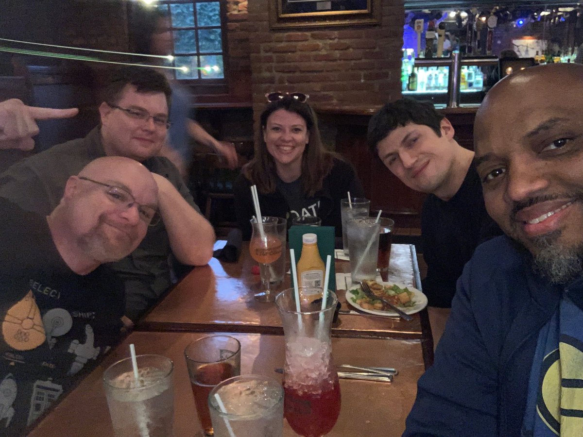 The end of #GartnerDA for this crew. Sharing the evening with ⁦<a href="/JoshCaplan1984/">Josh Caplan</a>⁩ ⁦<a href="/awsaxton/">Adam Saxton</a>⁩ and the ⁦<a href="/jbhunt360/">J.B. Hunt 360</a>⁩ folks. Had an awesome time with customers and friends. #PowerBI #pbifamily #guyinacube