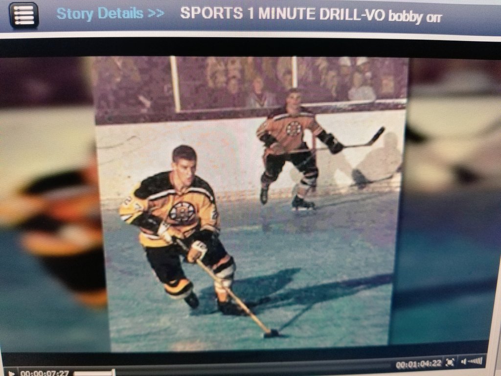 Look at those <a href="/NHLBruins/">Boston Bruins</a> jerseys from tonight's sportscast. A+
<a href="/EdWCVB/">Ed Harding</a> <a href="/LynchieWCVB/">Mike Lynch</a> <a href="/mariastephanos/">Maria Stephanos</a> <a href="/mikestand5/">Michael Cole</a> <a href="/stevetefft/">Steve Tefft🇺🇸</a>