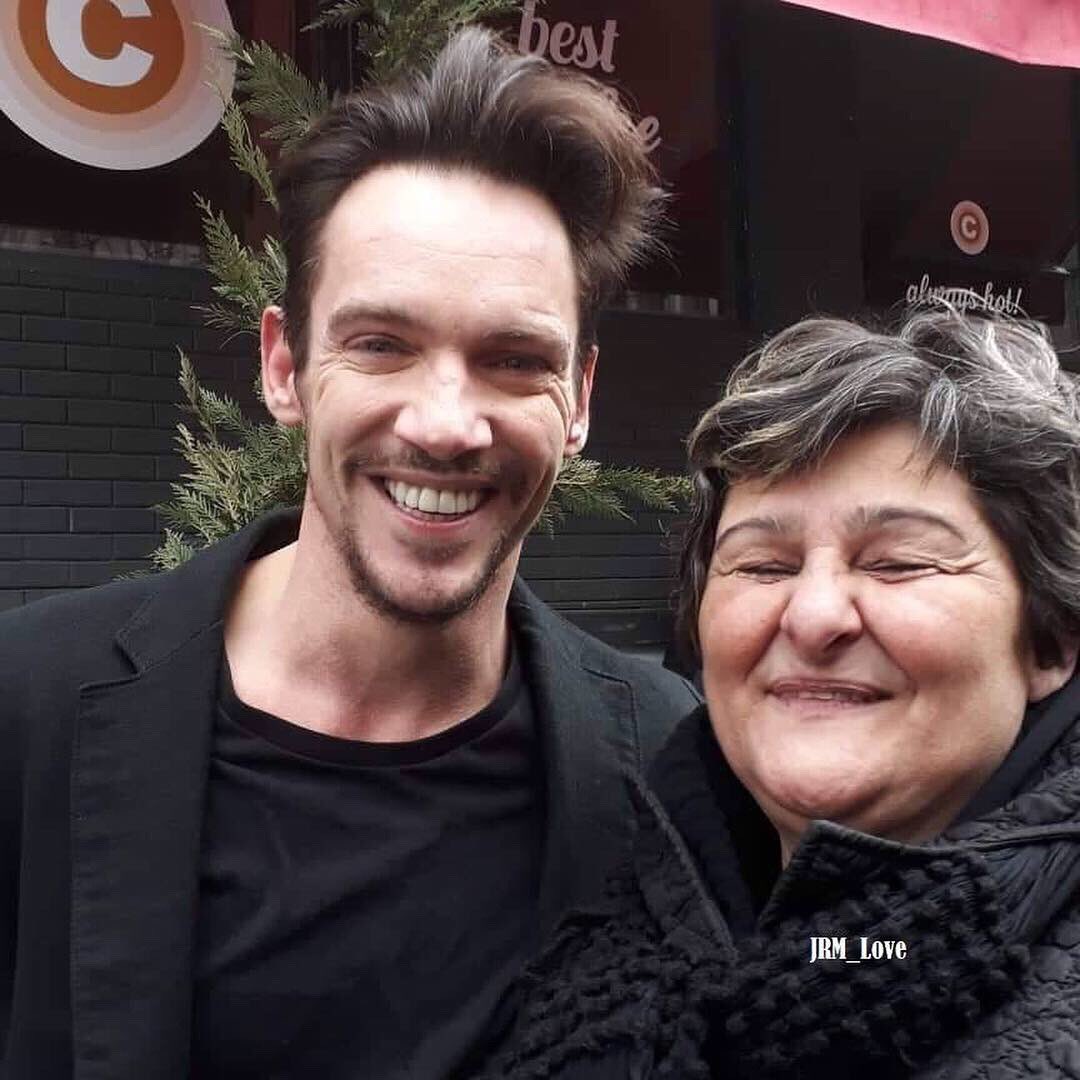#JonathanRhysMeyers fan photos.
The dreams come true!!! The most lovely,gentle,sensitive,talented man I have ever seen!!! God bless you J ❤️❤️❤️