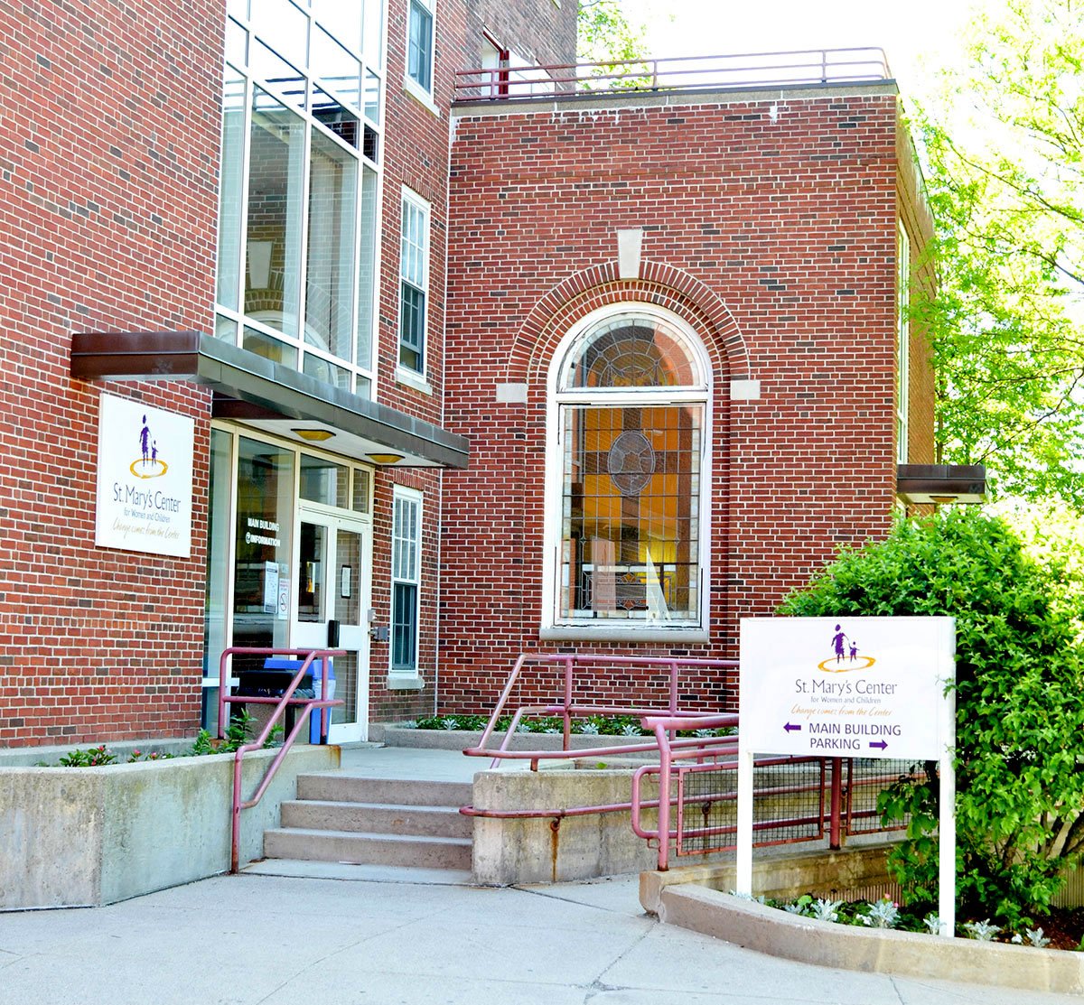 BerkeleyBuildCo's tweet photo. Join us March 21st at @St_MarysCenter to celebrate its new new recreation room! Ribbon cutting ceremony at 9am, St. Mary’s Center, 90 Cushing Ave, #Dorchester. 

#BBCCares
#StMarysCenter https://t.co/BWt2ynoozd