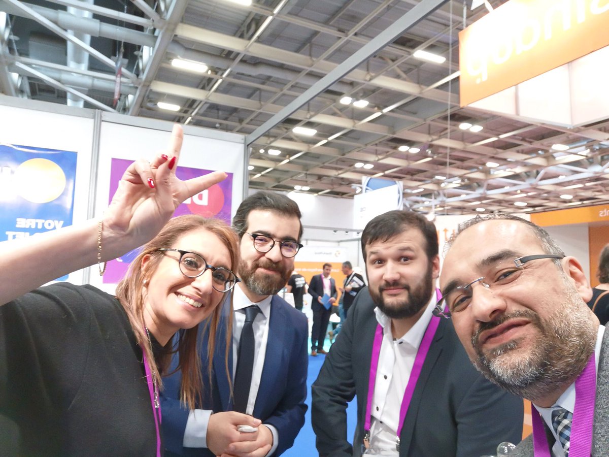 esslem's tweet photo. Notre participation au @SalonIntranetRS à marquer les esprits.. Présentation de la nouvelle version de #SpectrumBenchmark2019 et le nouveau produit #SpectrumSwitch https://t.co/FIkvk5riLG