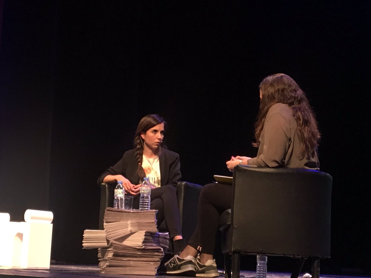 anoiadiari's tweet photo. Sobre les xarxes socials, “hi tenim més a guanyar que a perdre” @laura_rosel #adconverses https://t.co/T0ofJJjJ16