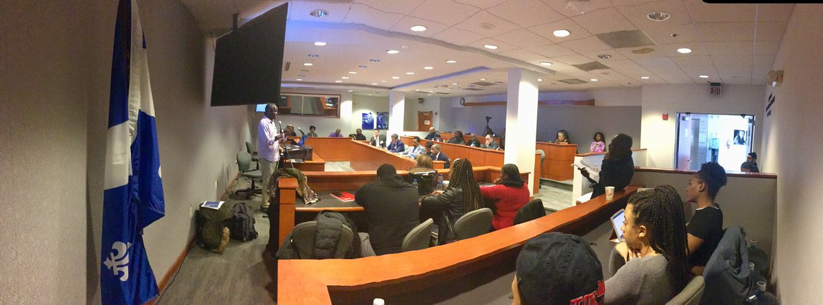QcWashington's tweet photo. The BQW is extremely proud of this first partnership between @MRIF_Quebec &amp; a Historically Black University #HBCU 👩🏾‍🎓🇺🇸👨🏿‍🎓

Un gros merci to professors from @HowardU, @mcgillu &amp; @CdeMaisonneuve and to @HUBuncheCenter for hosting our conference on Afro-Québécois 🌍🇭🇹⚜️🇨🇦 #Mon20mars https://t.co/IqJkAushul