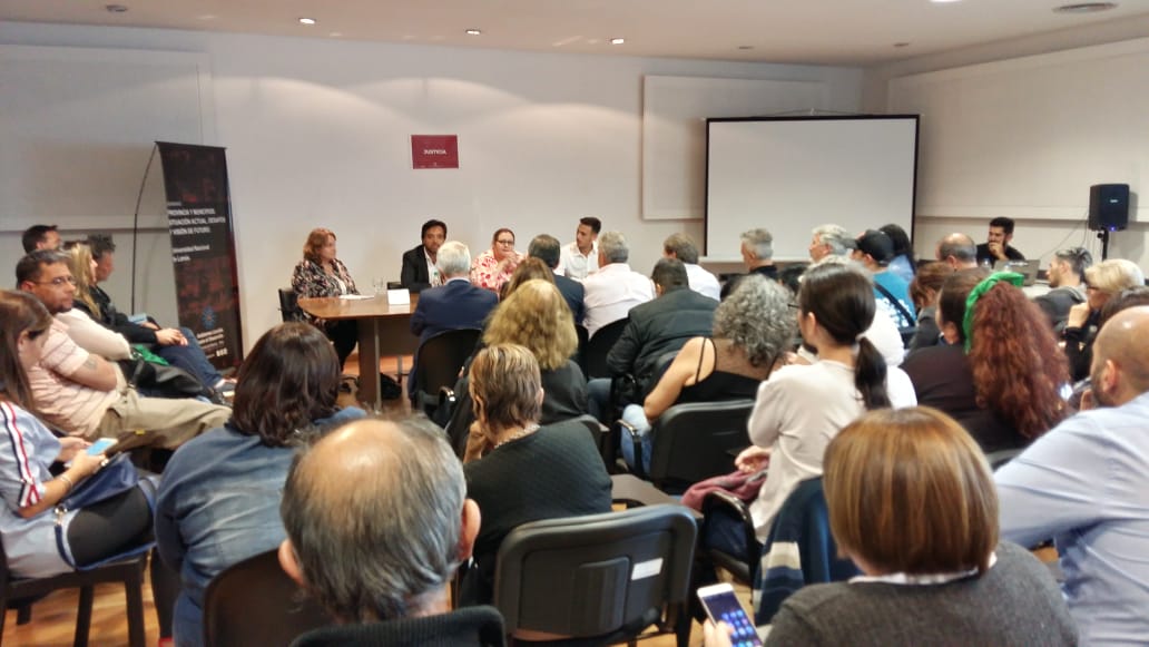 GobLocalesDes's tweet photo. #AHORA En el panel de Justicia exponen @mariasduval, María Belén Fernández, @gracepenafort y @aJulianAlvarez. #GobiernosLocalesLanús #GobiernosLocalesPBA https://t.co/gZaoFGIjms