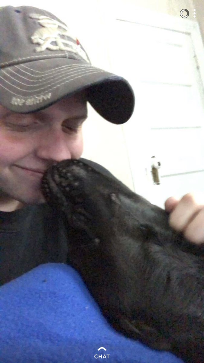 kvasatka's tweet photo. Can’t even explain how much I live for these snaps💕 https://t.co/ab2iUGNgVC