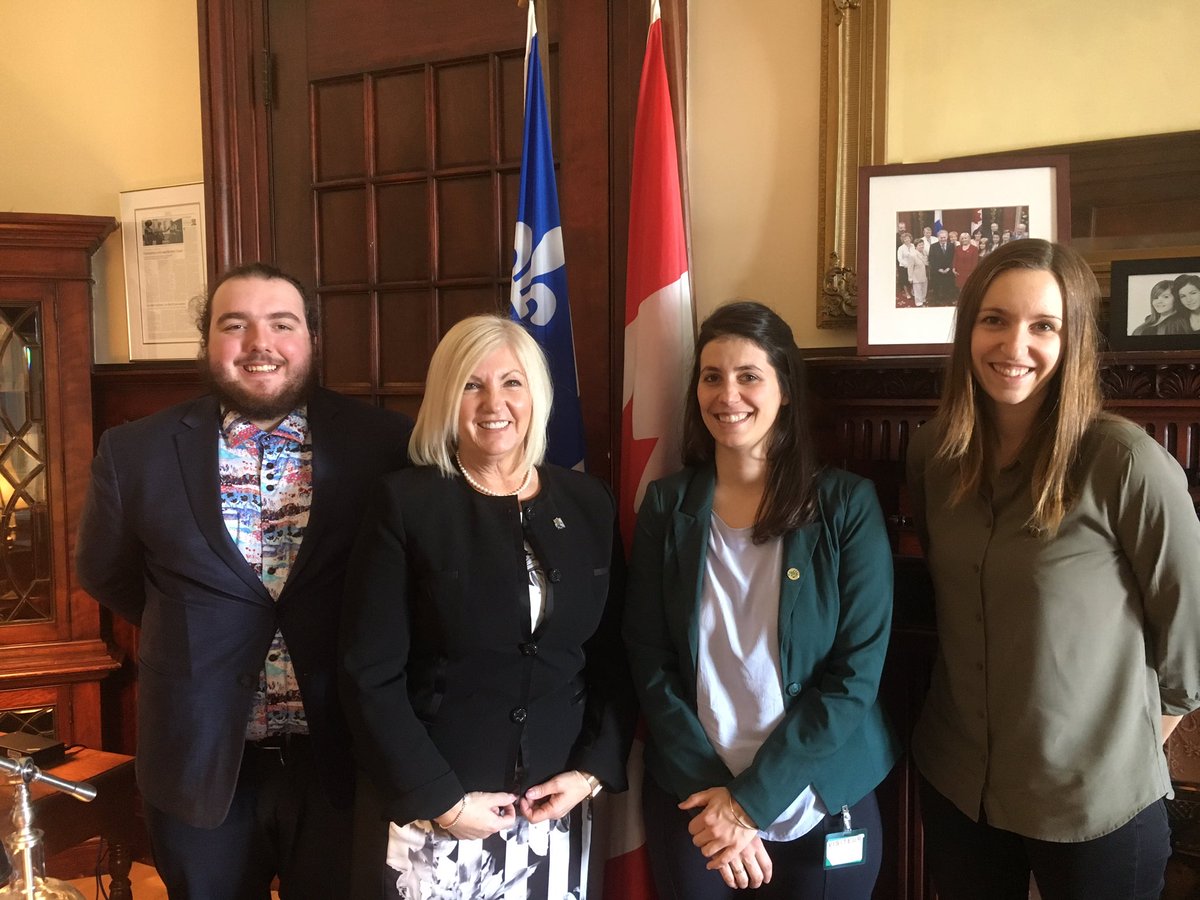snapqc's tweet photo. Merci à @MGaudreaultHull et Guillaume pour cette rencontre et notre bonne discussion sur les #airesprotégées et les opportunités de #conservation à Gatineau! @LiberalQuebec @AssnatQc #polqc #gouvqc #quebec #environnement https://t.co/KCm1FwHswV