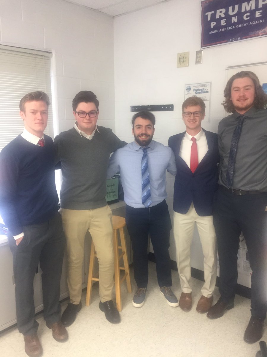 theOG_PC's tweet photo. Amazing start to our campaigns! Thank you to all the first period candidates and teams for a job well done! @RuhlmannMorris1 @ForGuckenberger and a special shout out to @DanLandryGL and @APPrzybylski for their guest appearance! #VoteforMe https://t.co/S81gBQkfuB