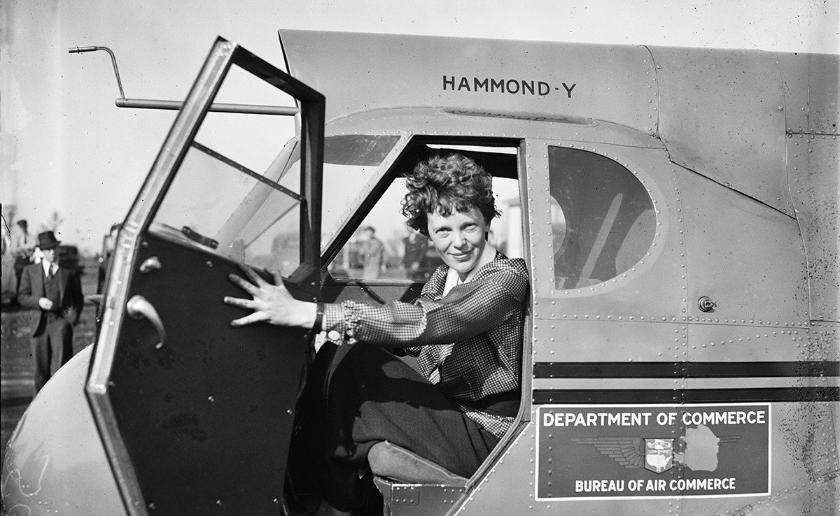 TrainpunkRun's tweet photo. Bones found on a remote Pacific island almost eight decades ago likely are those of pioneering pilot Amelia Earhart!
https://t.co/0nPRKclzbA
#AmeliaEarhart #WomeninAviation #VisibleWomen #Videogames https://t.co/fBz28ZzP2x