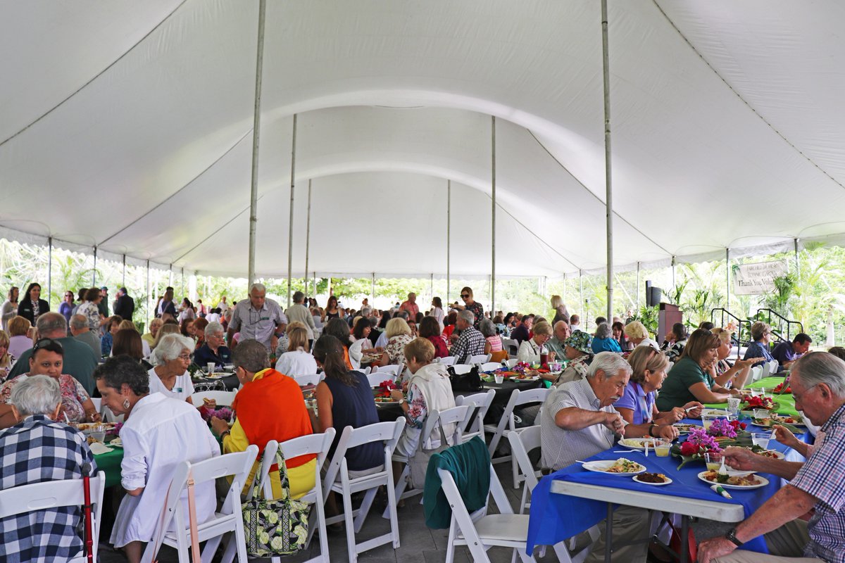 FairchildGarden's tweet photo. 700 year-round volunteers, over 75,000 hours donated, 365 days a year. Today we celebrated our volunteers at our annual Volunteer Appreciation Brunch. A huge thank you to all of them for all the time and dedication they've given! #VolunteersAtFairchild https://t.co/Q4tIod8V0T