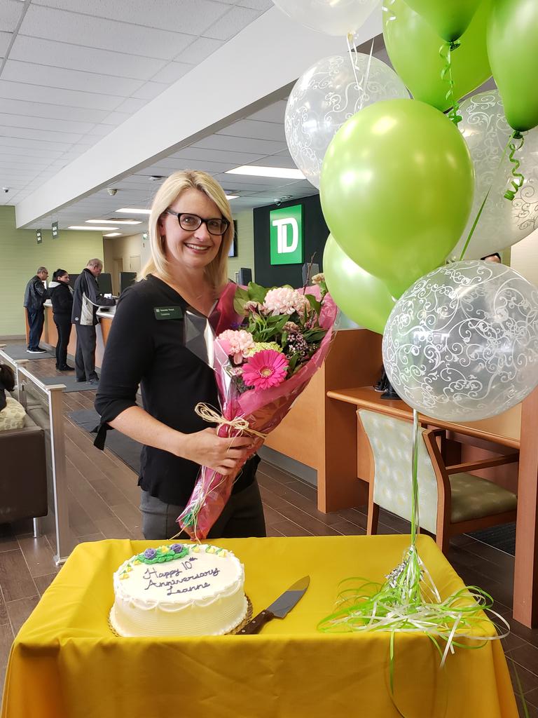 Happy 10th anniversary for our beautiful Leanne!!