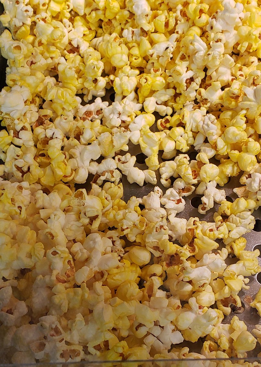 Fresh popcorn in HR today! Yummy! Can you smell it?? #EventideFoodie #TeamEventide