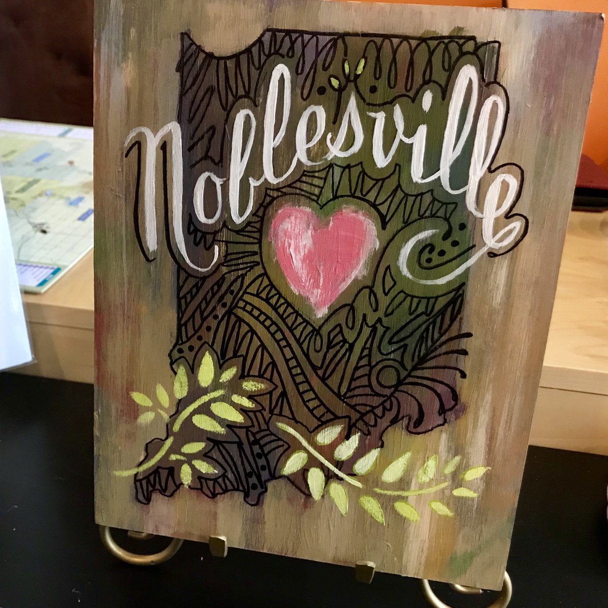 NobleCreates's tweet photo. Here are a few samples of the phenomenal Noblesville-centric items currently for sale at NobleMade. NobleMade is open Wednesday-Saturday 11:00 am - 6:00 pm and Sunday 11:00 am - 4:00 pm. #noblemade #nickelplatearts #noblesville #noblesvilleindiana #hipstoricnoblesville https://t.co/pcx80mH5W3