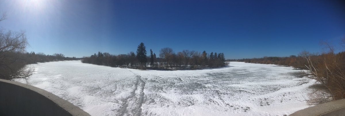 LastMatchRecord's tweet image. Wascana Lake
#tourdays #wascanalake #wascanapark #regina #saskatchewan #lake #frozenlake #canada #canadiantour #tourlife