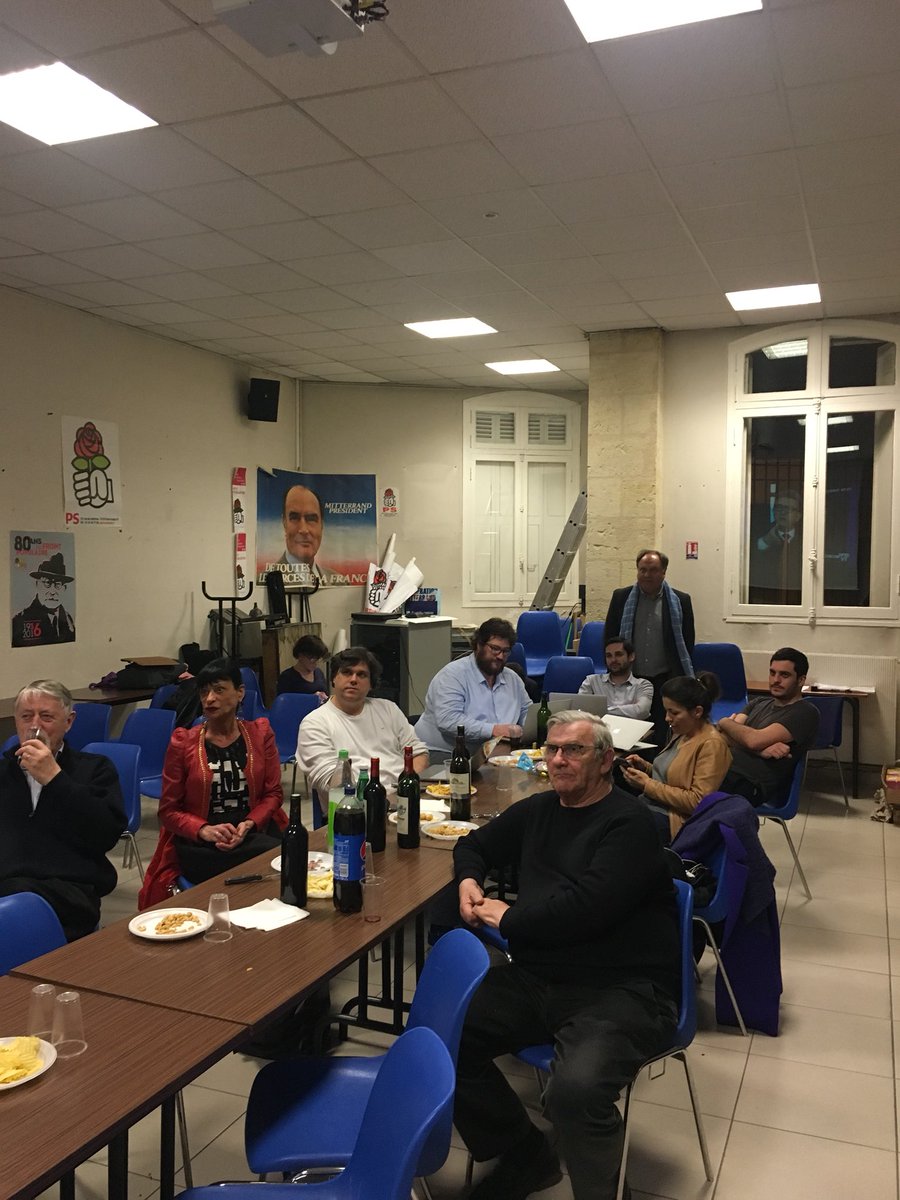pascalebpitt's tweet photo. Les #teamnumerique du @ps_gironde et de @placepublique33 réunis ce soir. #combatscommuns #LaCriseEtApres @partisocialiste @placepublique_ @faureolivier @rglucks1 @micheledelaunay @Bastille_G @goupil334 @AudeConstant @clementgueguen @JBaptisteBerny https://t.co/fMYrJaDjKP