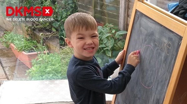 🙏 “GIVE MY GORGEOUS LITTLE BOY A SECOND CHANCE AT LIFE” 🙏

Five-year-old Luke, from London, urgently needs a blood stem cell donation to help him fight aplastic anaemia.

Request a swab kit and go on standby to save a life like Luke’s at bit.ly/2Fj7adc

#Match4Luke ❤