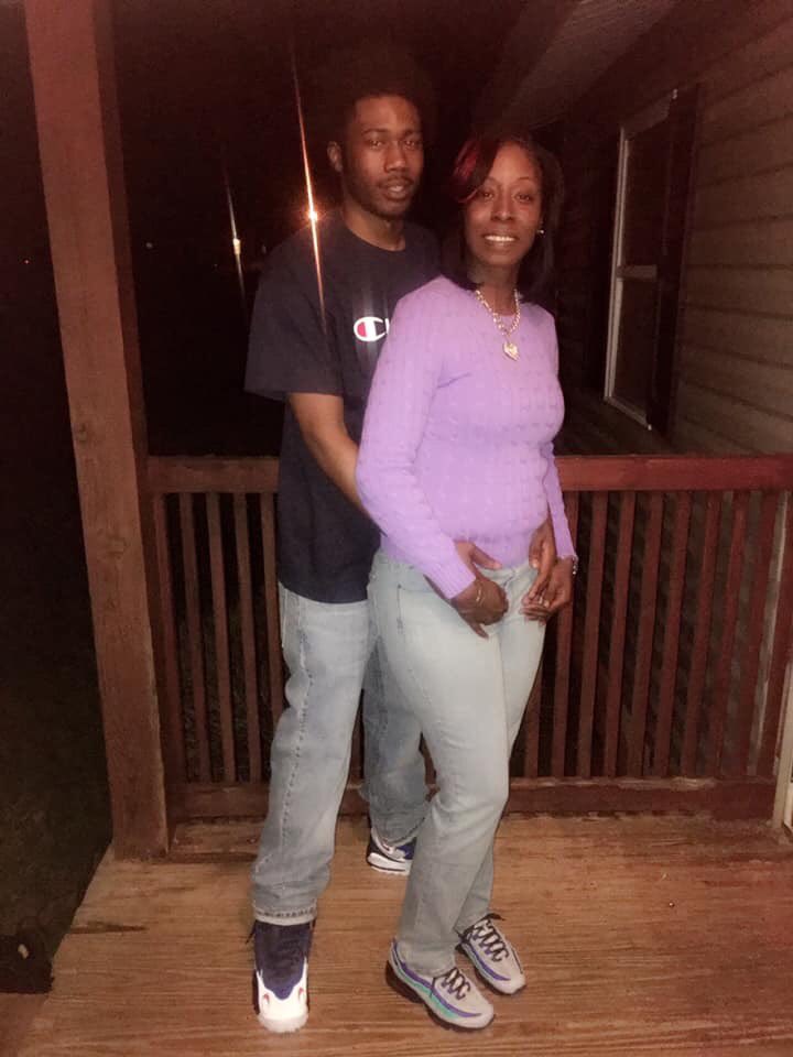 _Demontae's tweet photo. My 🍪 💍‼️
#BeforeTheCut💈 https://t.co/IcpDnJ7jVT